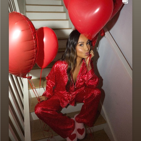 VS Love you pyjama Valentine  set - Picture 2 of 10